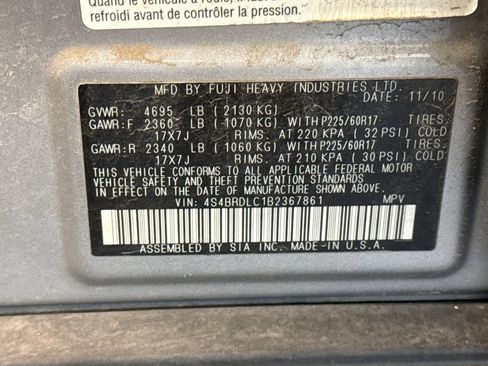 Used 2011 Subaru Outback 3.6R Limited AWD/4WD image 23