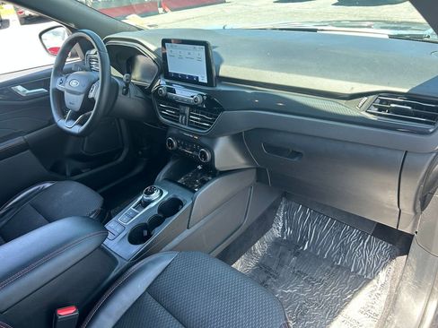 Used 2023 Ford Escape ST-Line AWD/4WD image 33