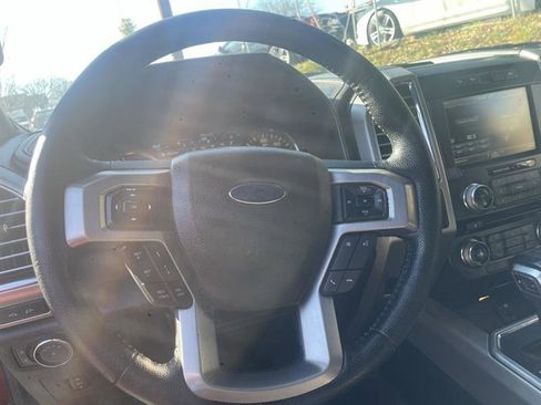 Used 2015 Ford F150 Platinum w/ Equipment Group 701A Luxury image 15