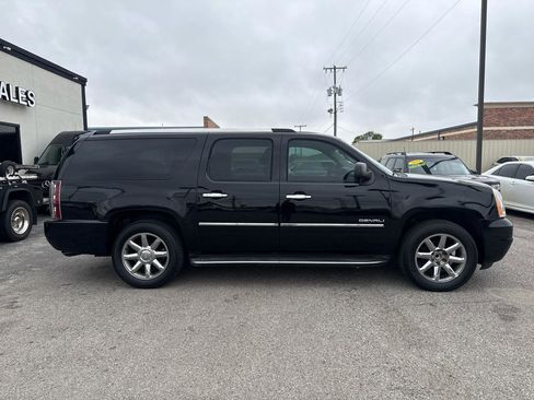 Used 2013 GMC Yukon XL Denali image 5