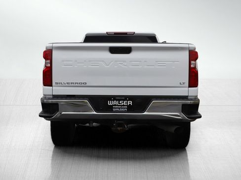Used 2024 Chevrolet Silverado 2500 LT AWD/4WD image 4