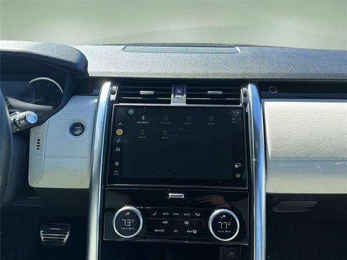 Used 2023 Land Rover Discovery S R-Dynamic image 18