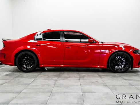 Used 2020 Dodge Charger Scat Pack image 10