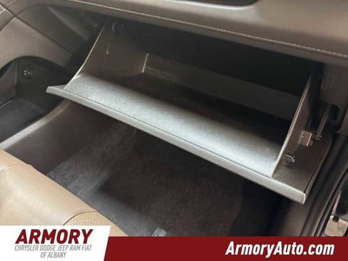 Used 2023 Hyundai Santa Fe Limited image 43