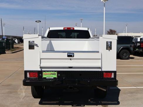 New 2026 RAM 2500 Tradesman w/ Commercial Features Package image 7