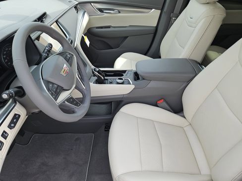 New 2026 Cadillac XT5 Premium Luxury w/ Driver Assist Package FWD image 9