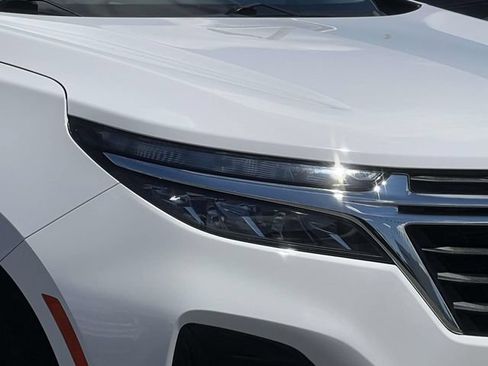 Certified 2023 Chevrolet Equinox LS FWD image 10