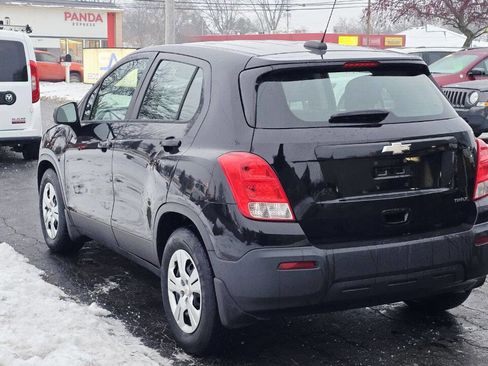 Used 2016 Chevrolet Trax LS FWD image 4