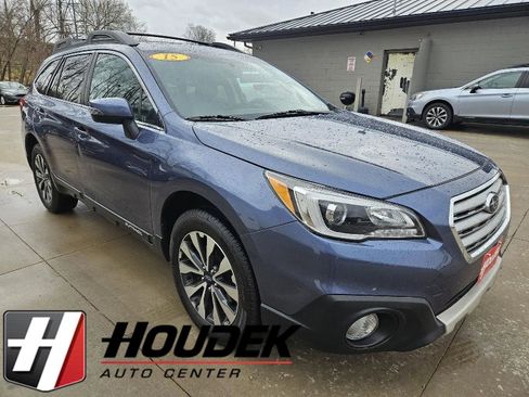 Used 2015 Subaru Outback 2.5i Limited AWD/4WD image 1