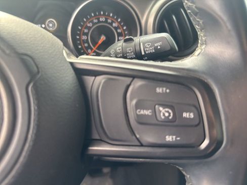 Used 2021 Jeep Wrangler Unlimited Sport image 15