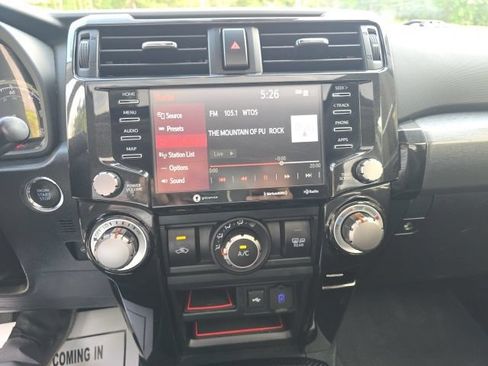 Used 2023 Toyota 4Runner TRD Off-Road Premium AWD/4WD image 19