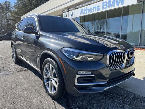 Used 2020 BMW X5 xDrive40i w/ Premium Package image 2