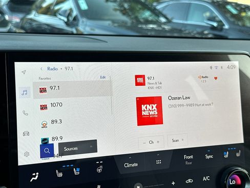 Used 2024 Lexus RX 350 Premium Plus w/ Convenience Package image 20