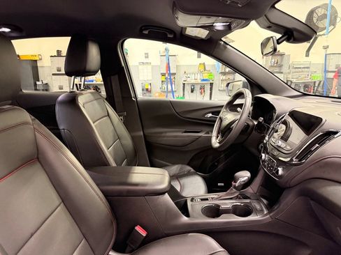Used 2022 Chevrolet Equinox RS w/ RS Leather Package FWD image 30