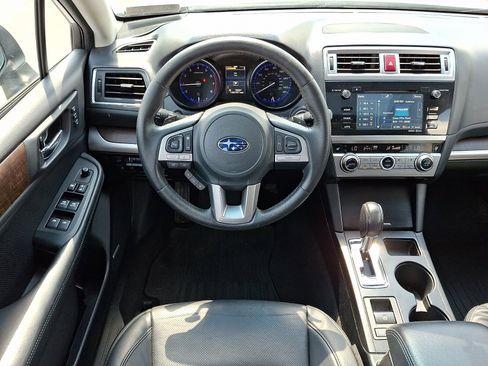Used 2017 Subaru Outback 2.5i Limited AWD/4WD image 13