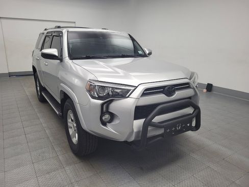 Used 2020 Toyota 4Runner SR5 image 13