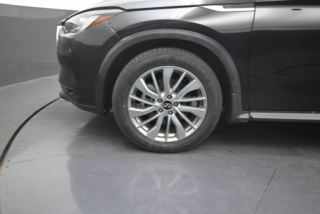 Used 2023 INFINITI QX50 Pure FWD image 9