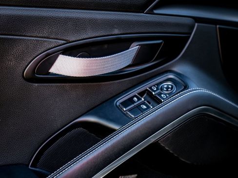 Used 2018 Porsche 911 Carrera T image 25