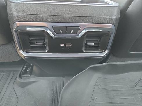 Used 2025 GMC Sierra 2500 Denali Ultimate w/ Max Trailering Package AWD/4WD image 12