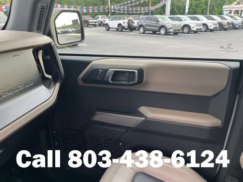 Used 2022 Ford Bronco Wildtrak AWD/4WD image 31
