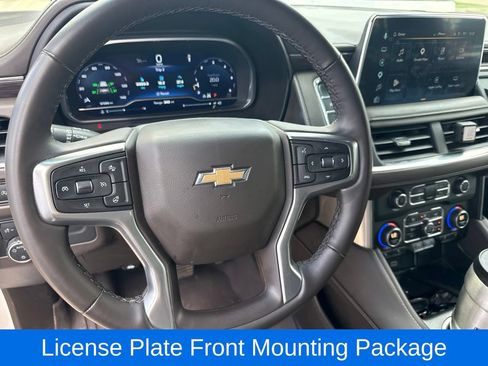 Used 2023 Chevrolet Tahoe LT w/ Luxury Package AWD/4WD image 10