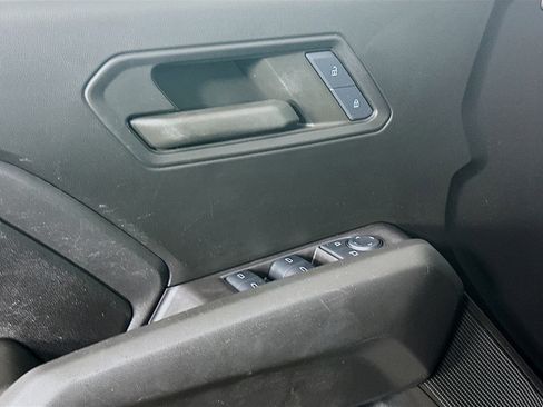 Used 2024 Chevrolet Colorado W/T image 15