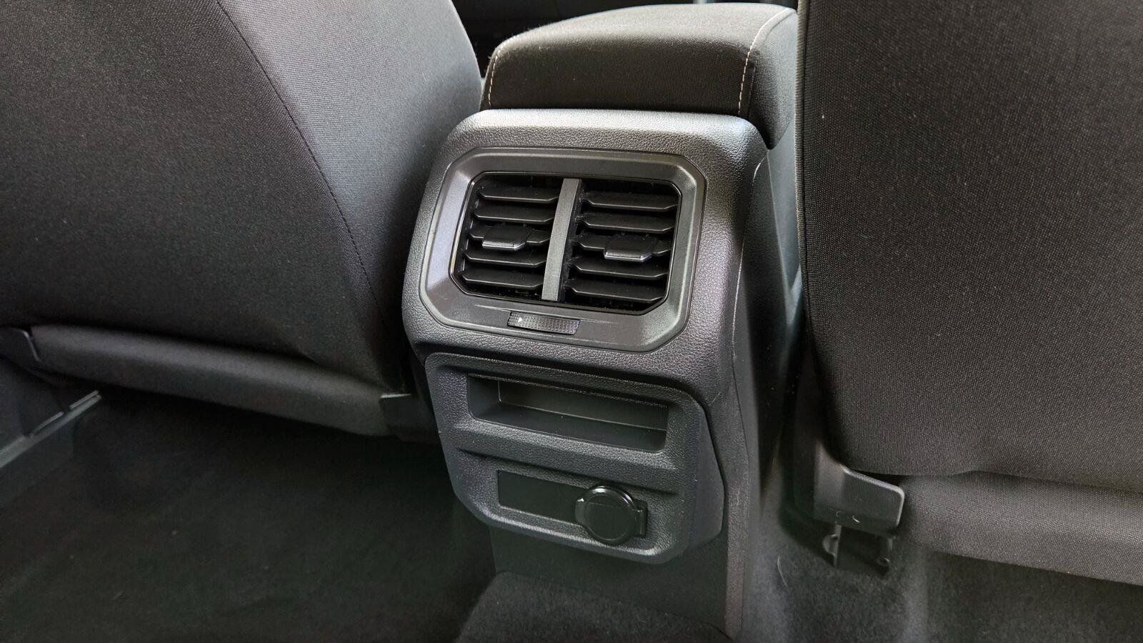 Used 2021 Volkswagen Tiguan S FWD image 52