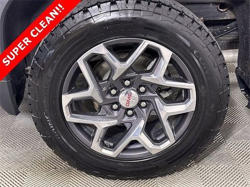 Used 2023 GMC Sierra 1500 SLT image 34