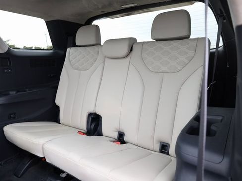 Used 2022 Hyundai Palisade Calligraphy w/ Cargo Package image 31