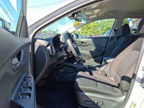 Used 2023 Hyundai Kona SEL w/ Cargo Package image 13