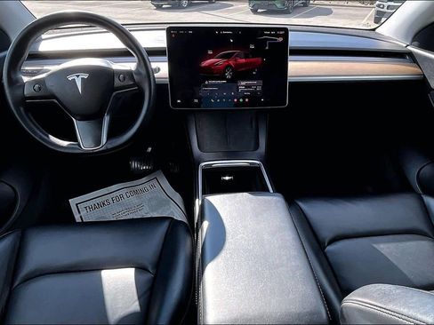 Used 2022 Tesla Model Y Long Range AWD/4WD image 14