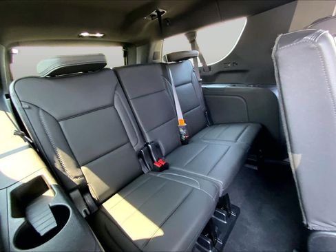 Used 2023 GMC Yukon XL Denali w/ Max Trailering Package AWD/4WD image 15