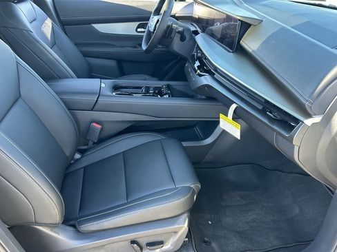 New 2025 Nissan Murano SL image 12