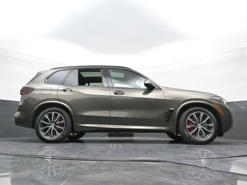 New 2026 BMW X5 xDrive50e w/ M Sport Package AWD/4WD image 28