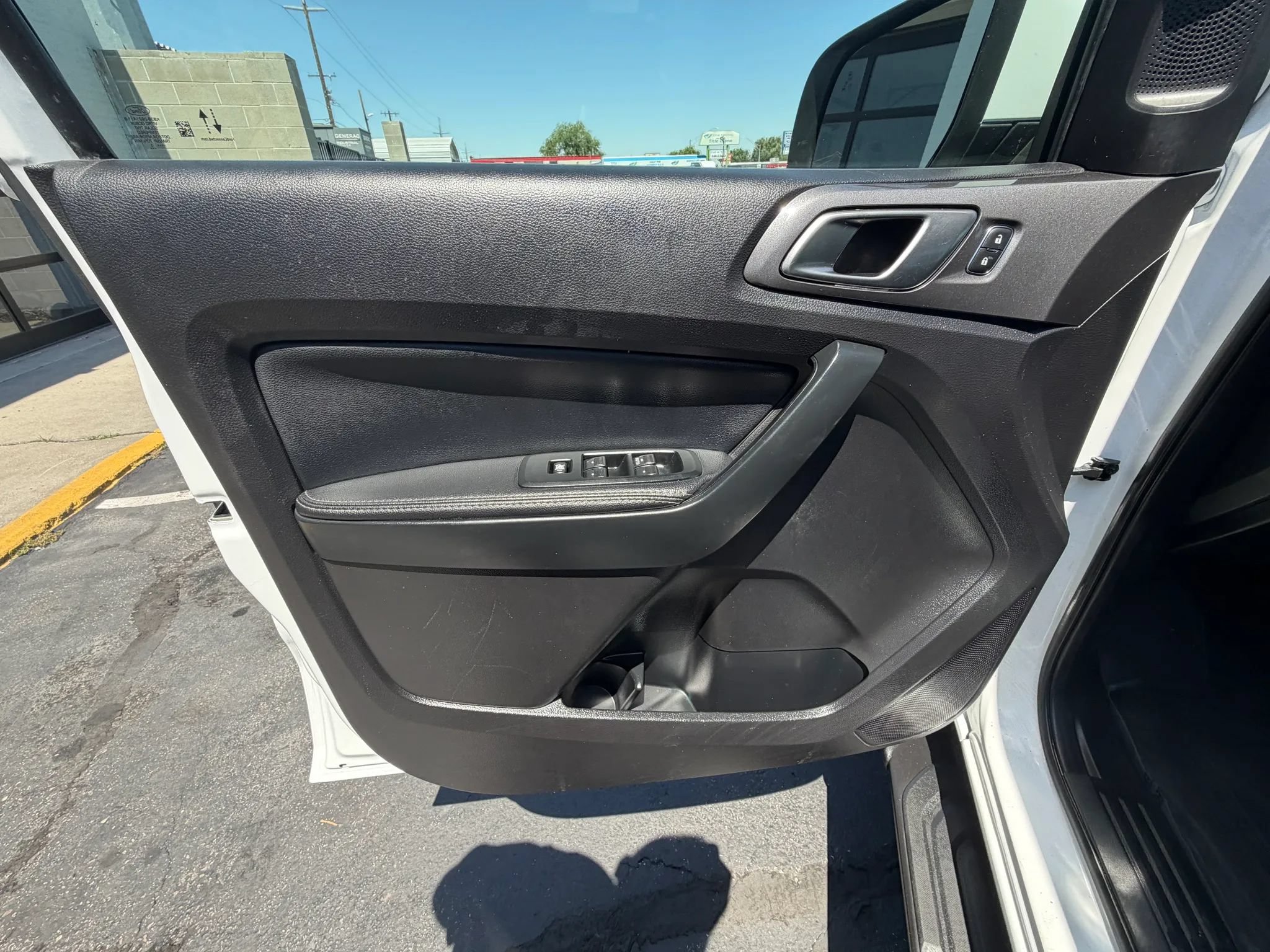 Used 2021 Ford Ranger Lariat w/ Technology Package AWD/4WD image 12