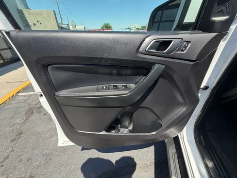 Used 2021 Ford Ranger Lariat w/ Technology Package AWD/4WD image 12