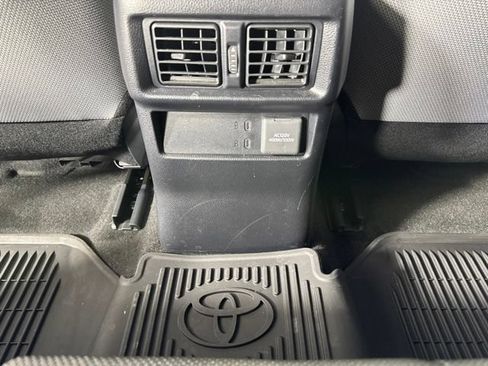 Used 2025 Toyota 4Runner TRD Off-Road AWD/4WD image 13