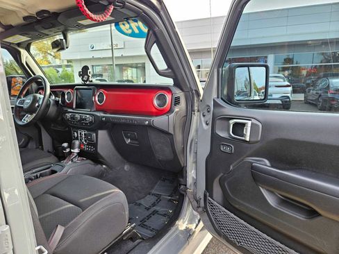 Used 2019 Jeep Wrangler Unlimited Rubicon image 10