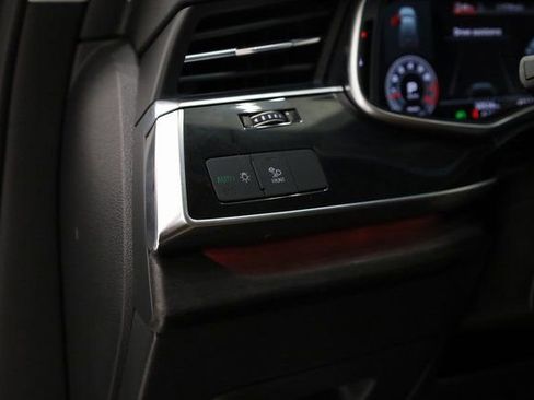 Used 2022 Audi Q7 3.0T Premium Plus w/ Premium Plus Package image 16