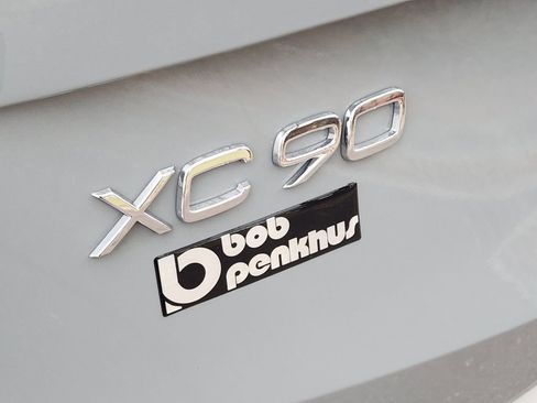 New 2026 Volvo XC90 T8 Plus w/ Protection Package Premier image 30