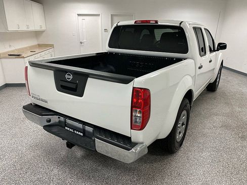 Used 2016 Nissan Frontier S image 5