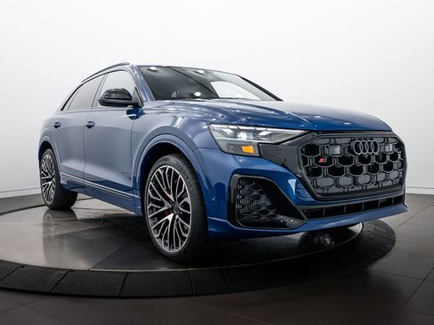 New 2026 Audi SQ8 Premium Plus AWD/4WD image 2