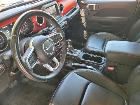 Used 2021 Jeep Wrangler Unlimited Rubicon w/ Cold Weather Group image 18