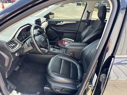 Used 2022 Ford Escape SEL FWD image 10