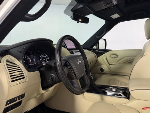 Used 2024 INFINITI QX80 Sensory AWD/4WD image 23