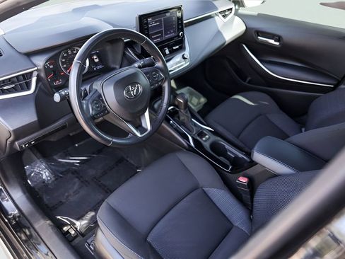 Used 2022 Toyota Corolla SE FWD image 12