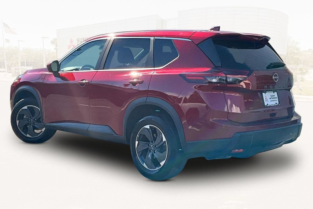 Used 2025 Nissan Rogue SV FWD image 4