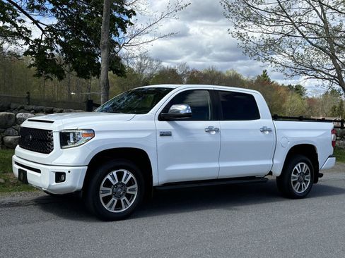 Used 2019 Toyota Tundra Platinum AWD/4WD image 12