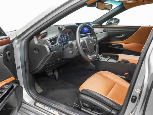 Used 2023 Lexus ES 350 w/ Premium Package image 18