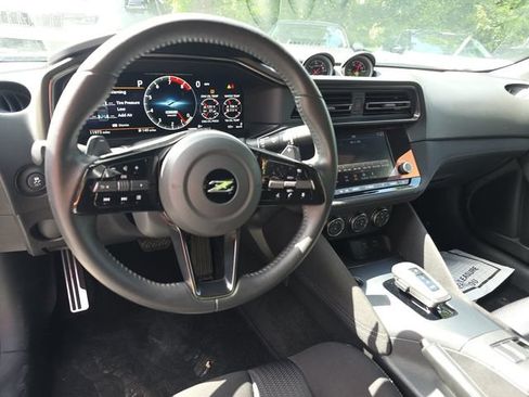 Used 2024 Nissan Z Sport w/ Floor Mat Package RWD image 15